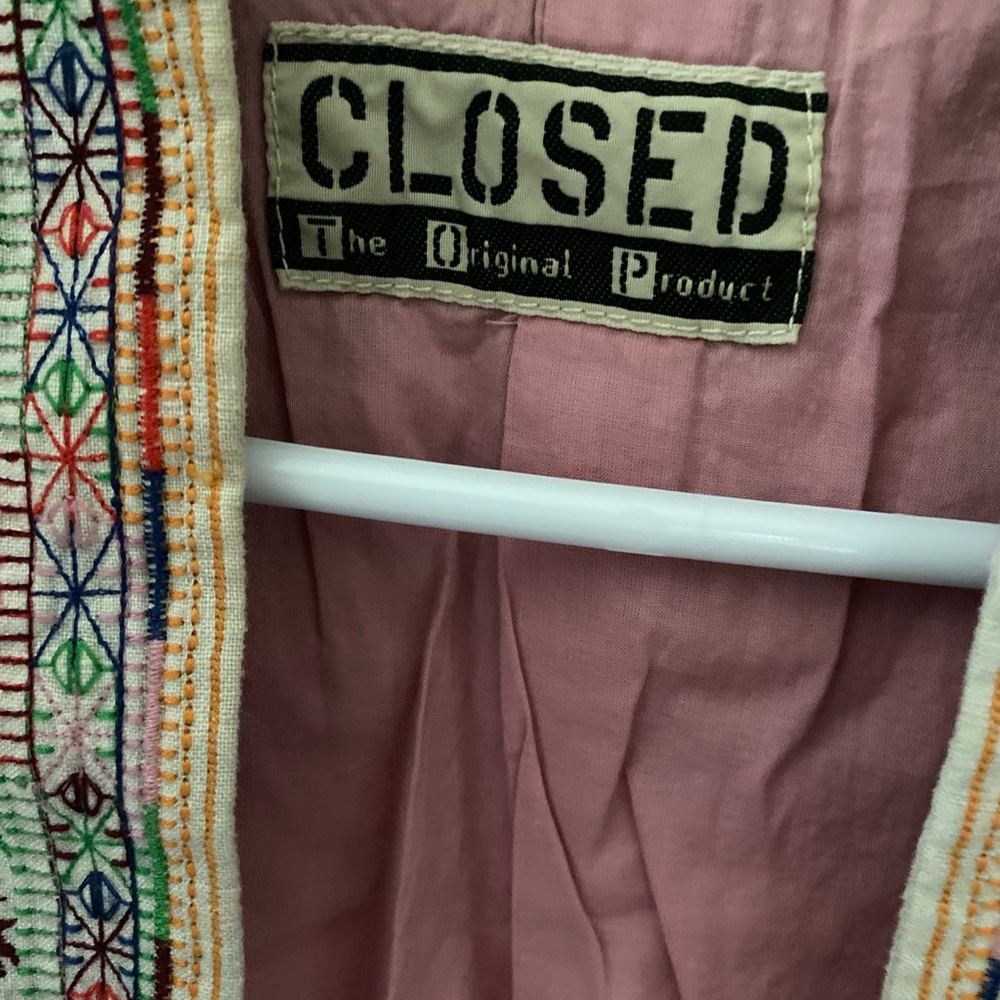 Vest - Picture 8 of 12